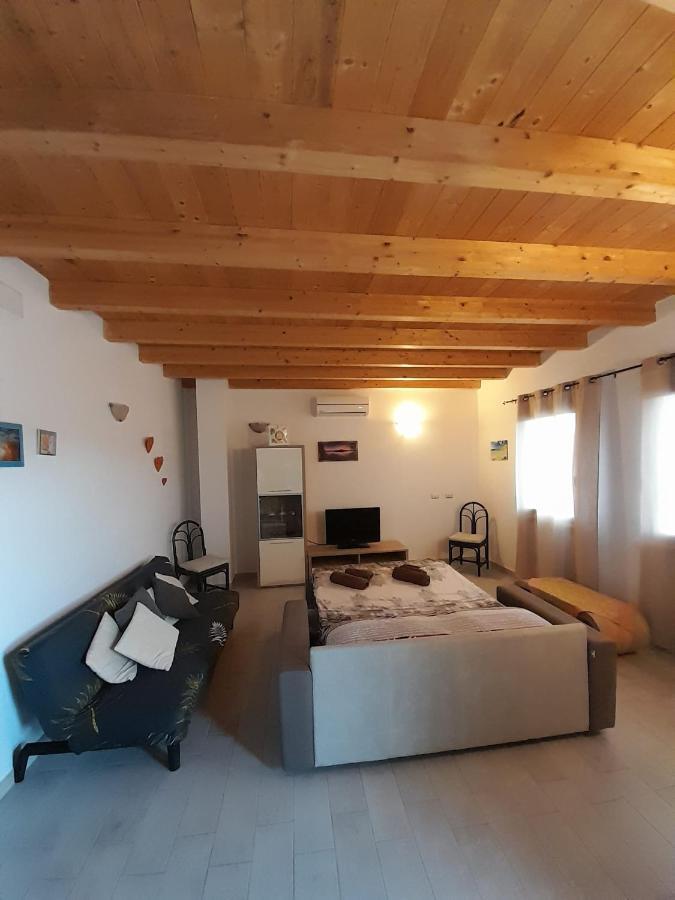 Casa Rosa Dei Venti Apartment Villa San Pietro Bagian luar foto